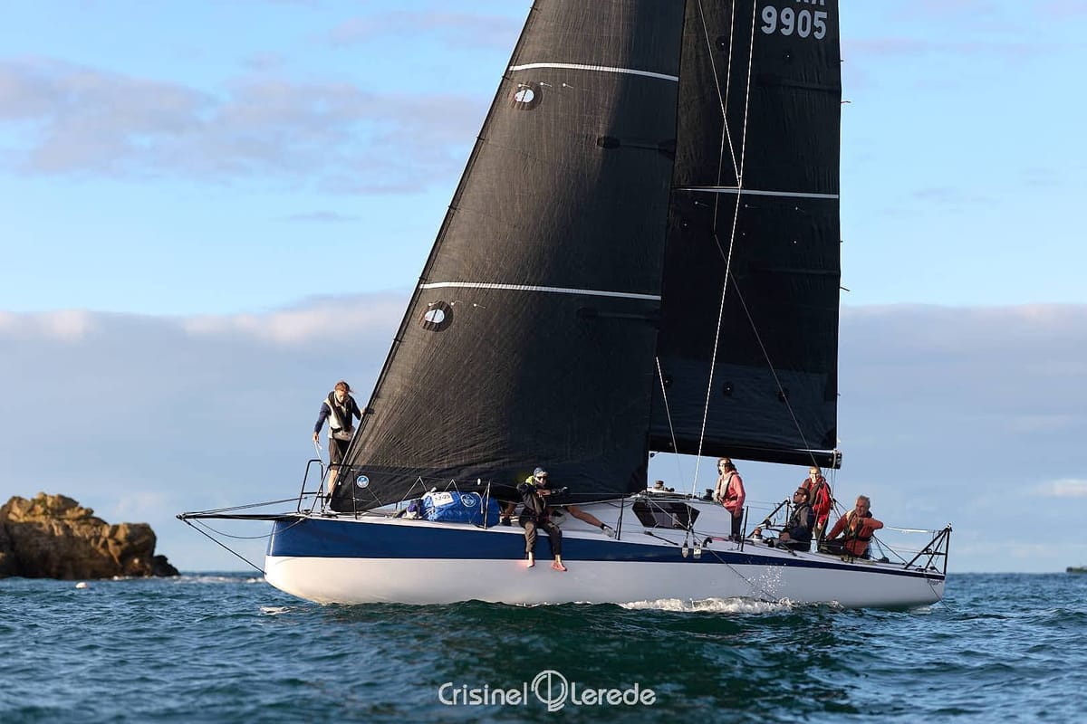 Cowes-Dinard : une aventure couleur IRC